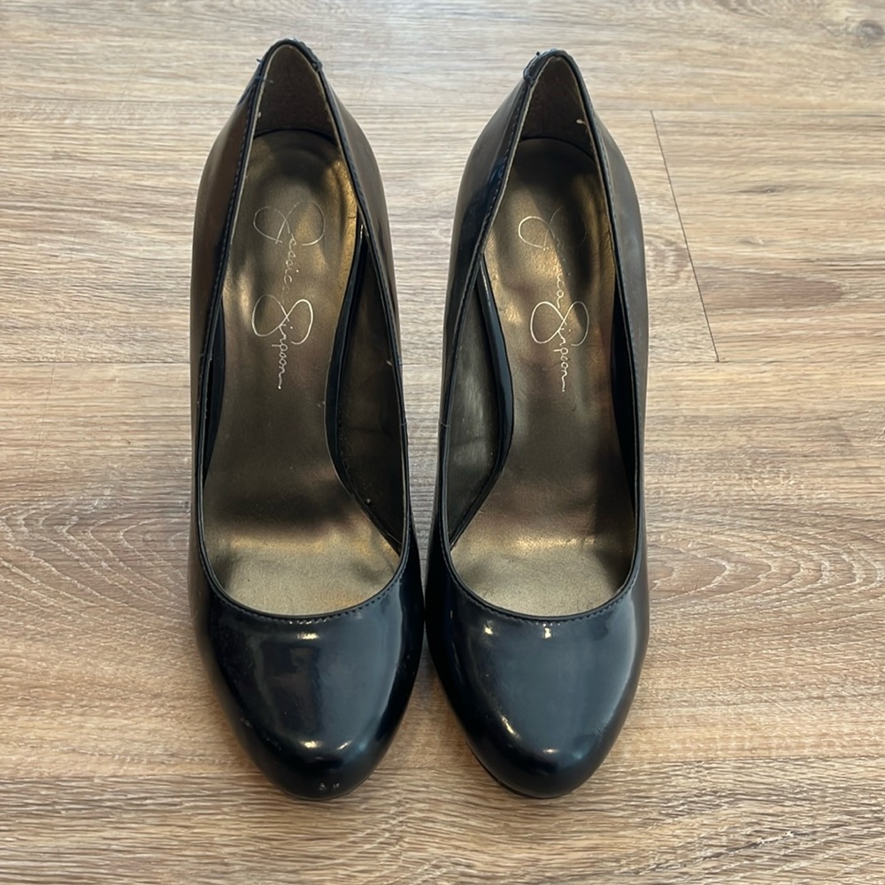 Mary jane pump high heels shoes by Jessica Simpson. New never worn. Size 7